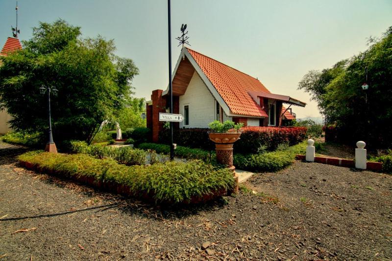 Nostravila Lonavala Exterior foto