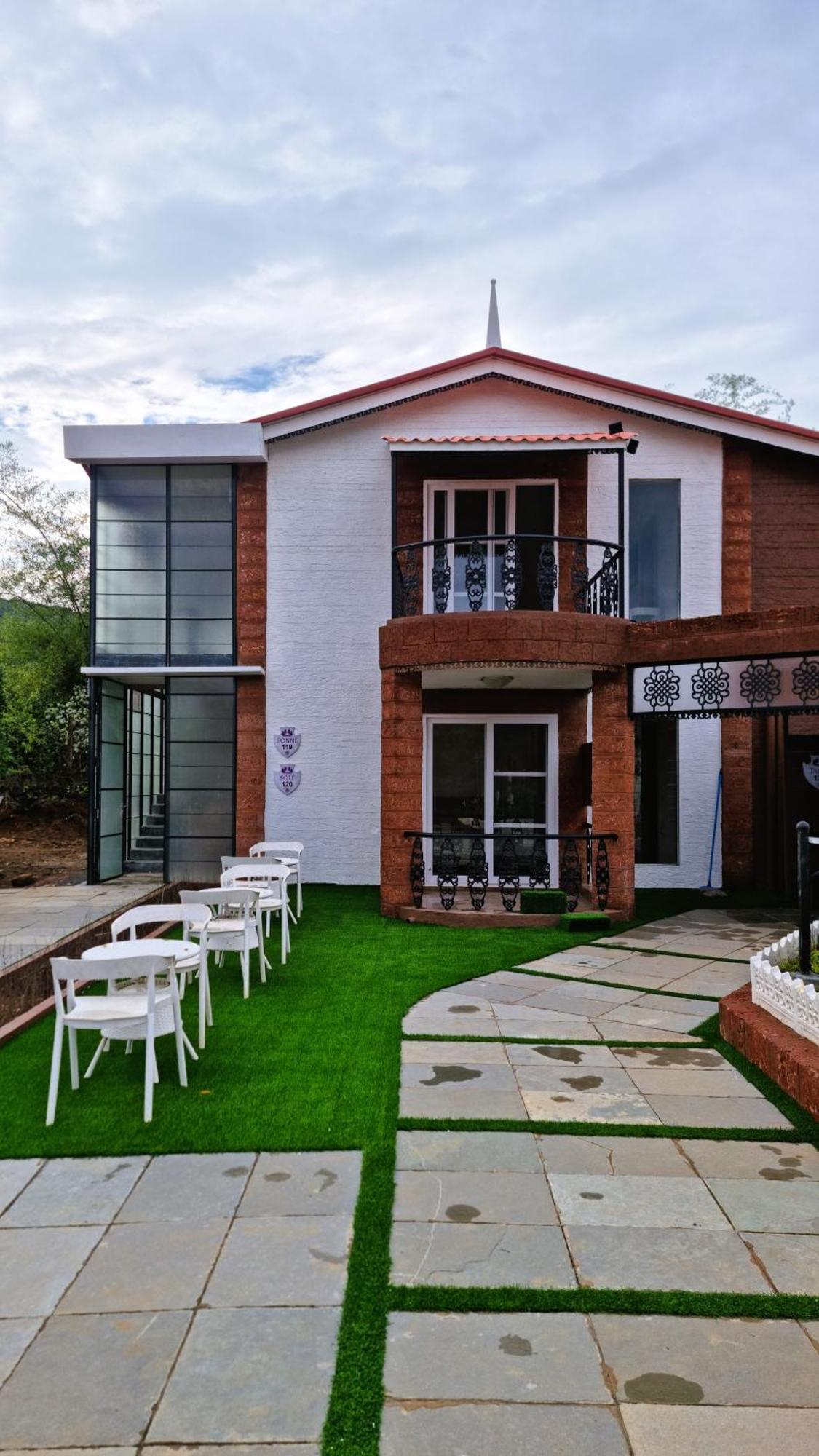 Nostravila Lonavala Exterior foto